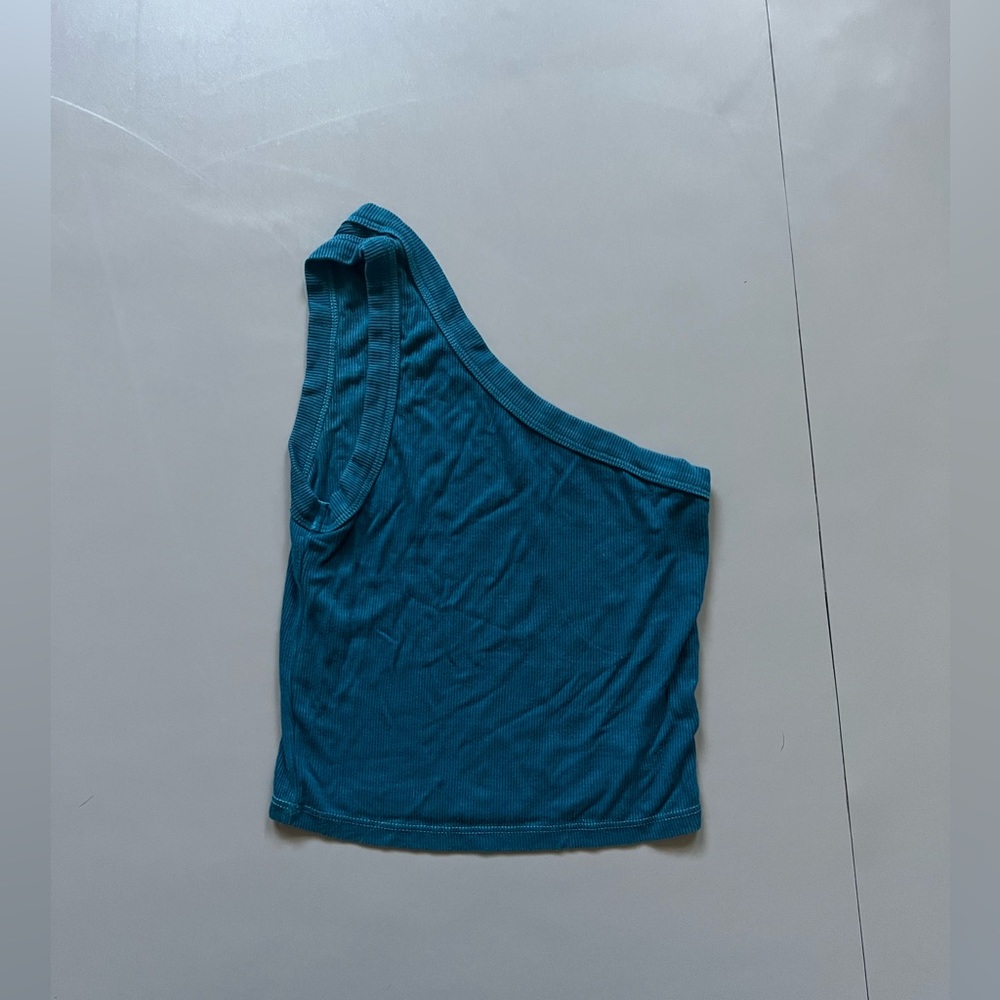 Set Active Weekend Tank (Limited Edition Color) - Picture 3 of 4